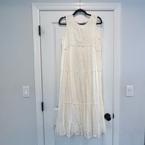 Long flowy maxi dress